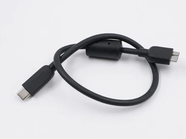 Type-C轉(zhuǎn)microUSB移動硬盤數(shù)據(jù)線，聯(lián)鑫德誠數(shù)據(jù)線廠家