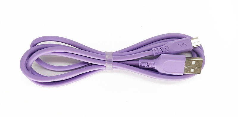 液態(tài)硅膠Micro數(shù)據(jù)線02