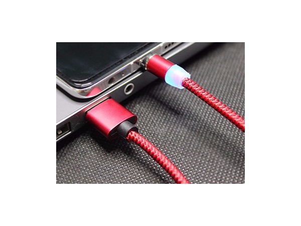 數(shù)據(jù)線批發(fā)廠家給你用磁吸數(shù)據(jù)線“吸”啊，插線充電不麻煩！