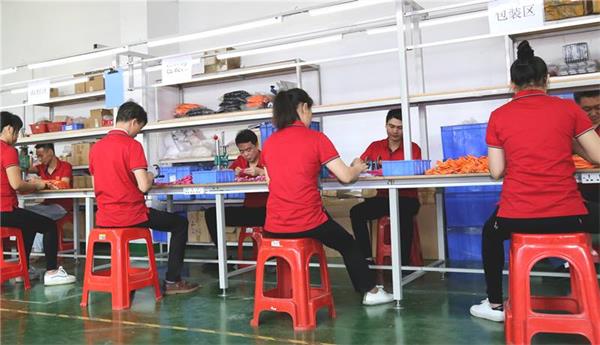 手機(jī)數(shù)據(jù)線廠家