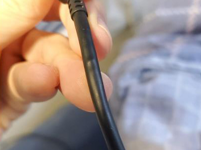 數(shù)據(jù)線鼓包